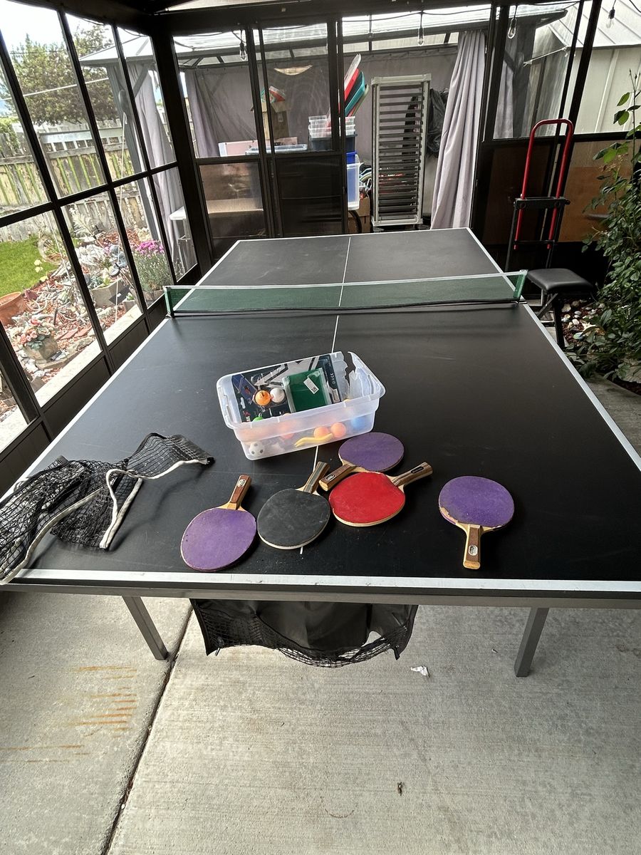 Full Size Lifetime Ping Pong Table Tennis With Accessories, Easy To Fold & Store, See Pictures