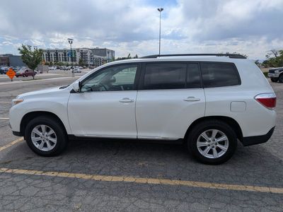 2012 Toyota Highlander Base