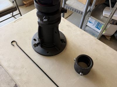 Fifth Wheel to Gooseneck Adapter — New