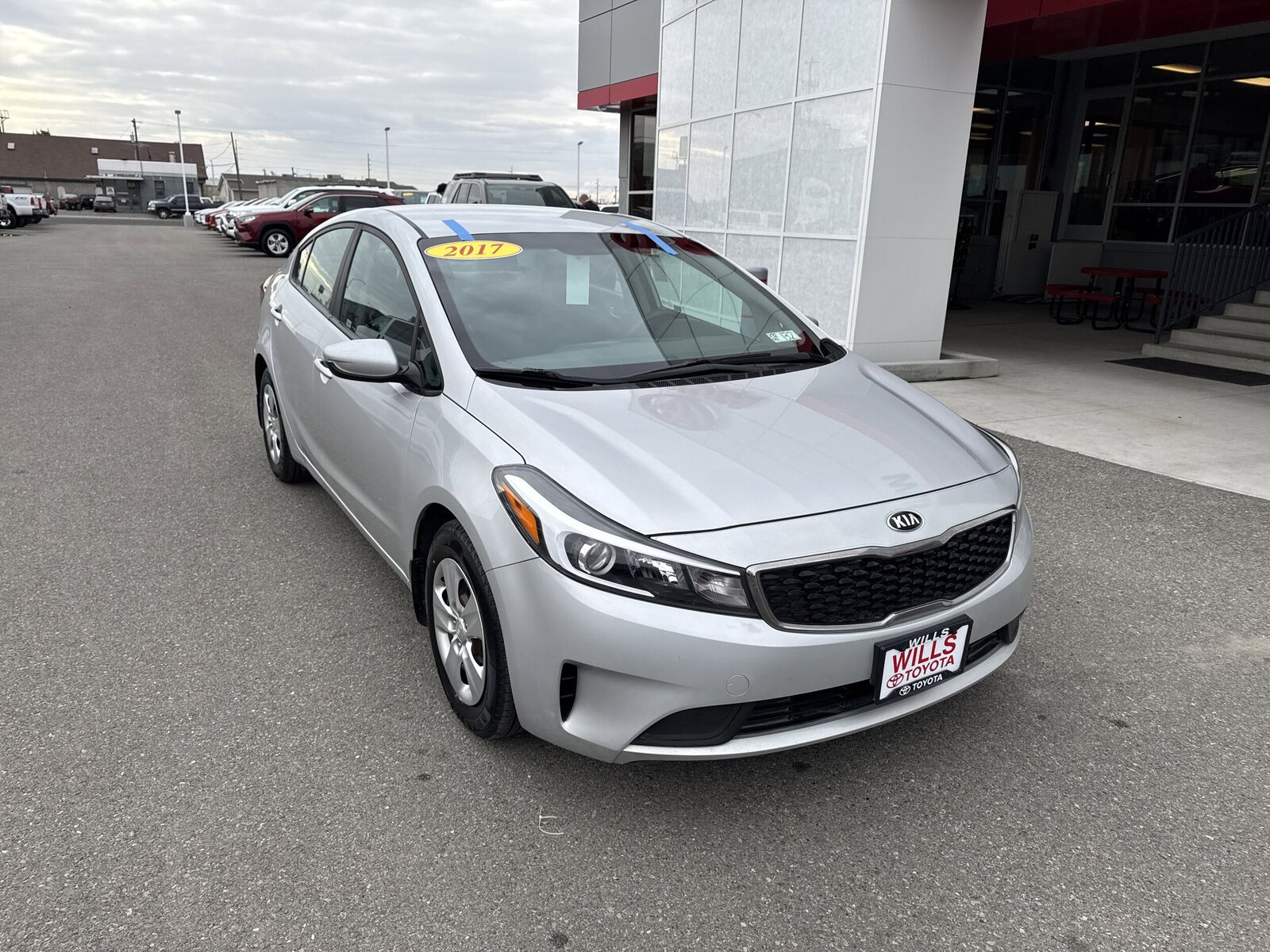 2017 KIA FORTE LX