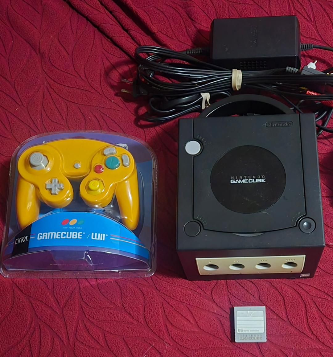 Nintendo Gamecube with 1 controller! Trades considered!