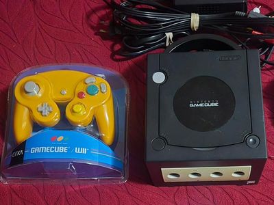 Nintendo Gamecube with 1 controller! Trades considered!