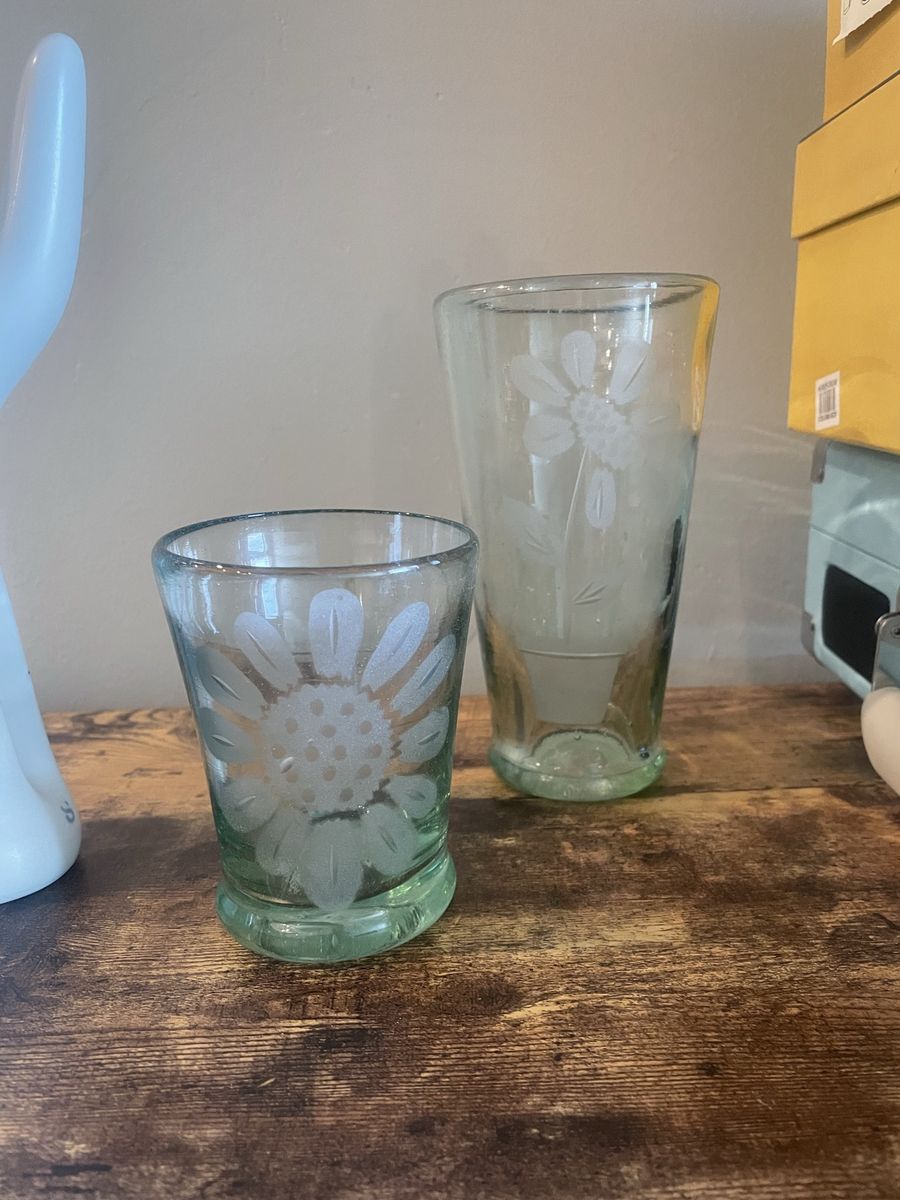 Vintage Mariposa “Tuscan Garden” Etched Daisy Glasses — Set of 10 never used