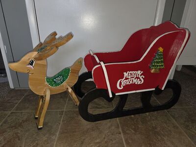 Vintage Wooden Reindeer Decoration Handmade Statue and Santa's sleigh Retro Christmas Decor