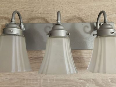 Bathroom Vanity Light