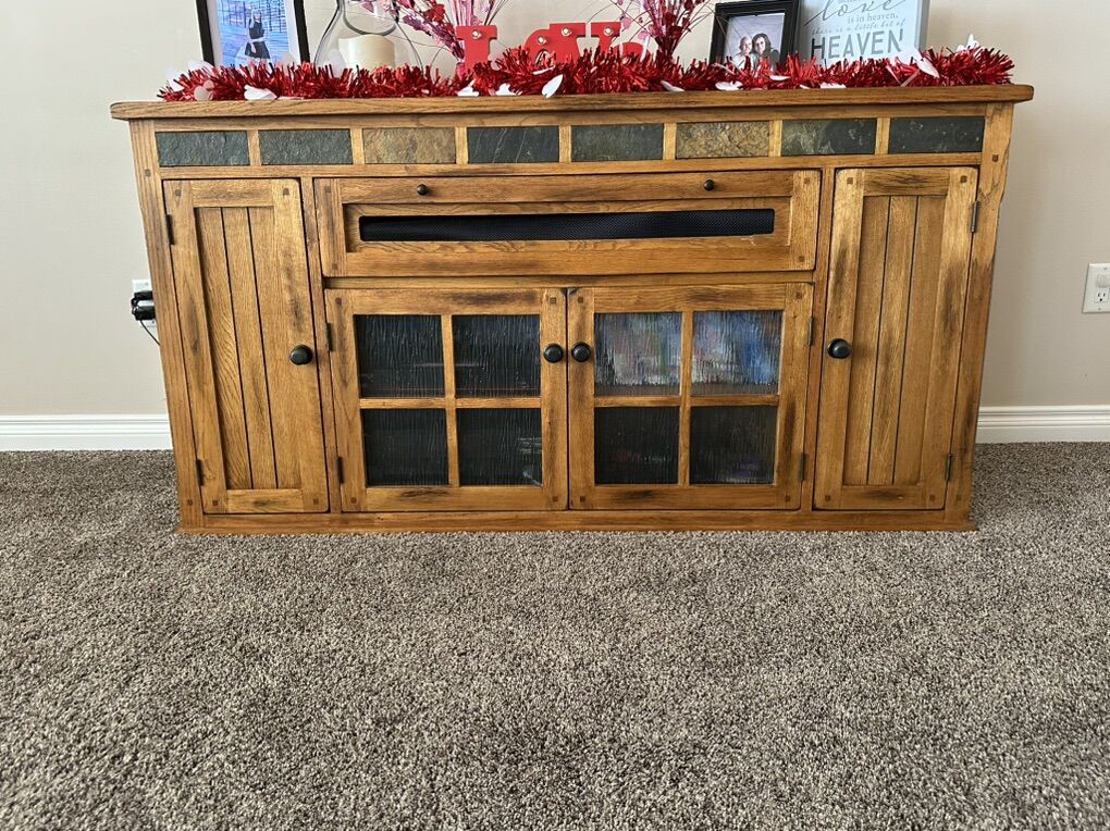 Entertainment Center/TV Stand