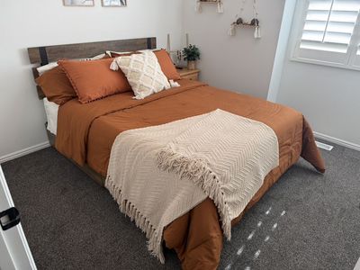 Queen Sized Bed Set