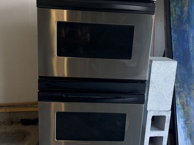 Double electric oven