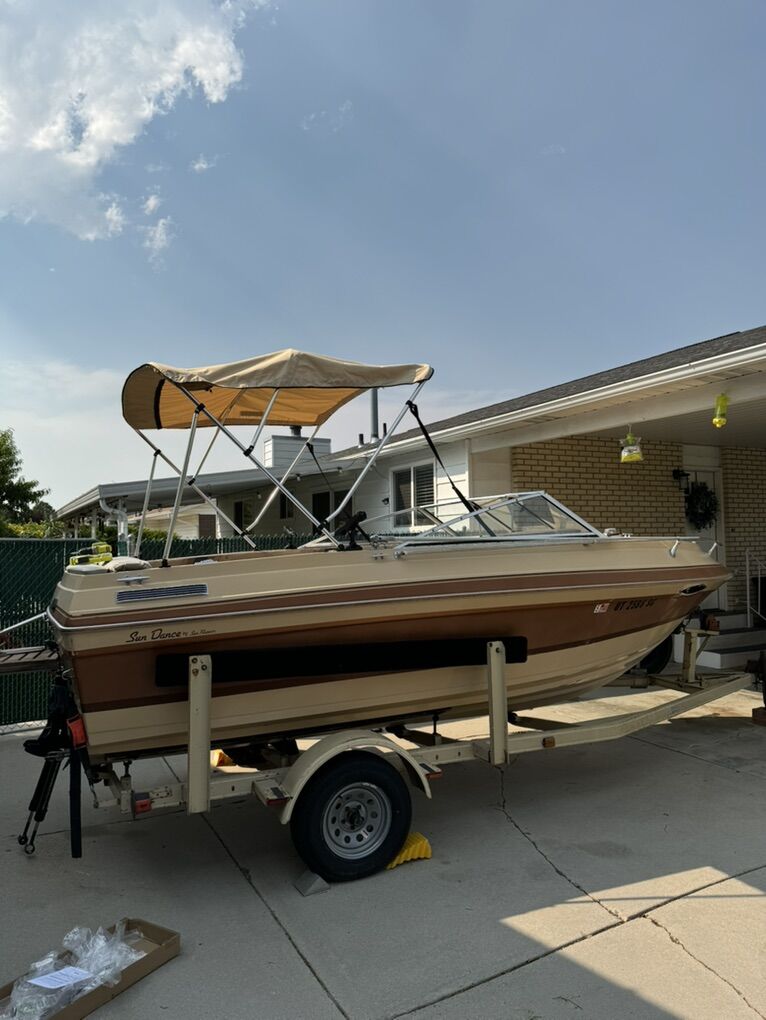 1985 19' Sunrunner With Cuddy Cabin $ 2,000 OBO