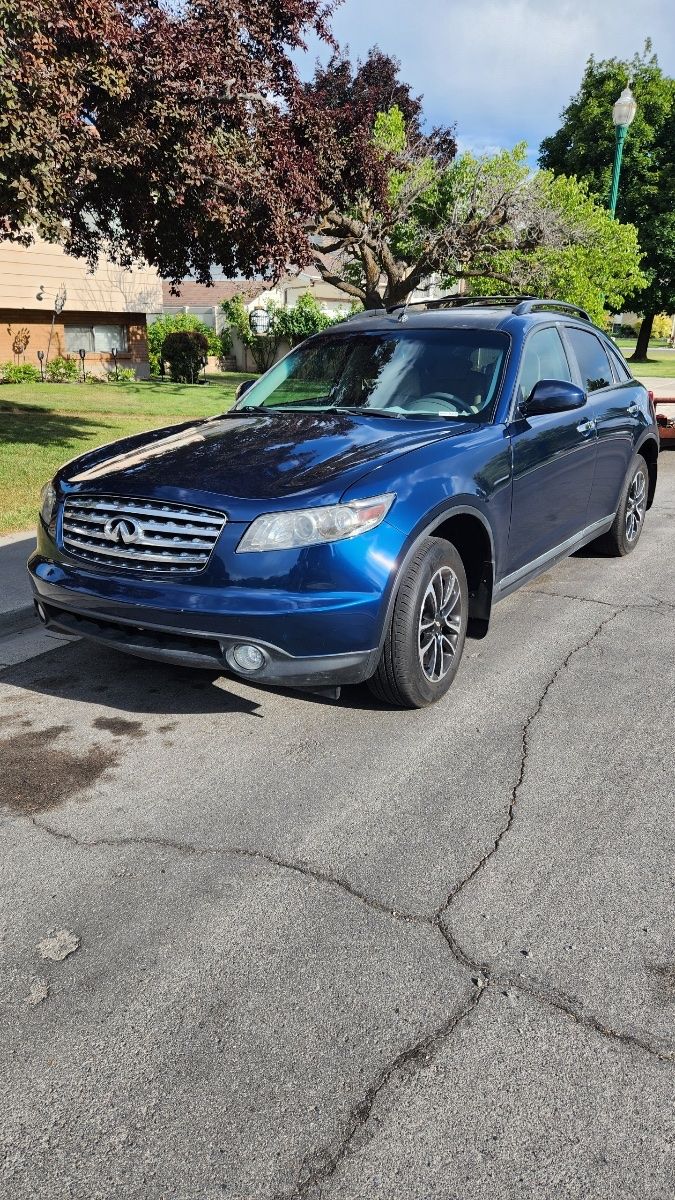 2007 Infiniti FX35 Base