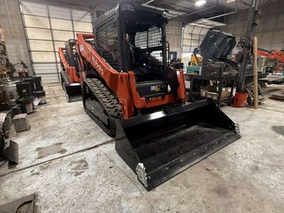 High Power Compact Track Loader Rental – Kubota SVL75-3 Skid Steer – Dirt, Gravel & Landscaping