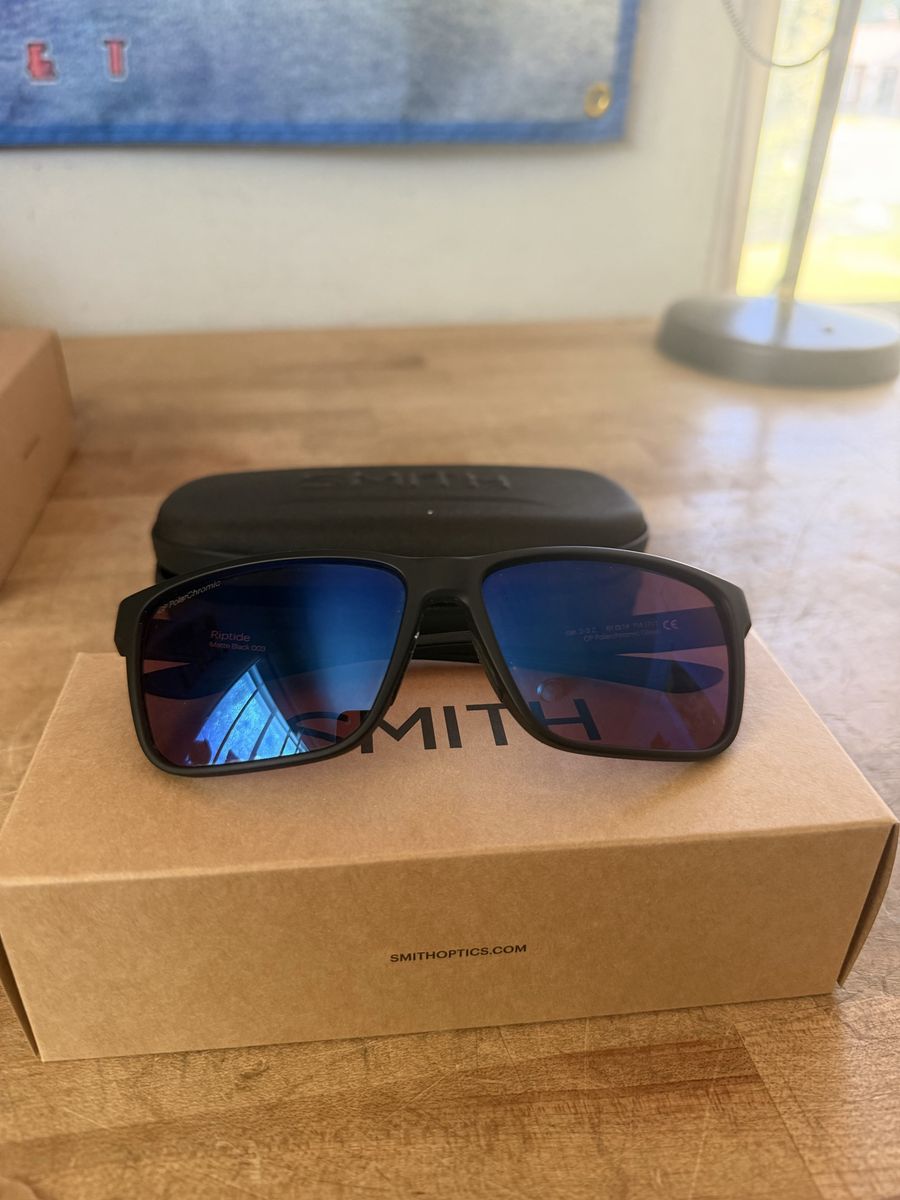 Smiths Riptide guide sunglasses chromapop polarchromatic glass MINT fly fishing