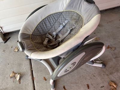 Graco Glider LX Swing