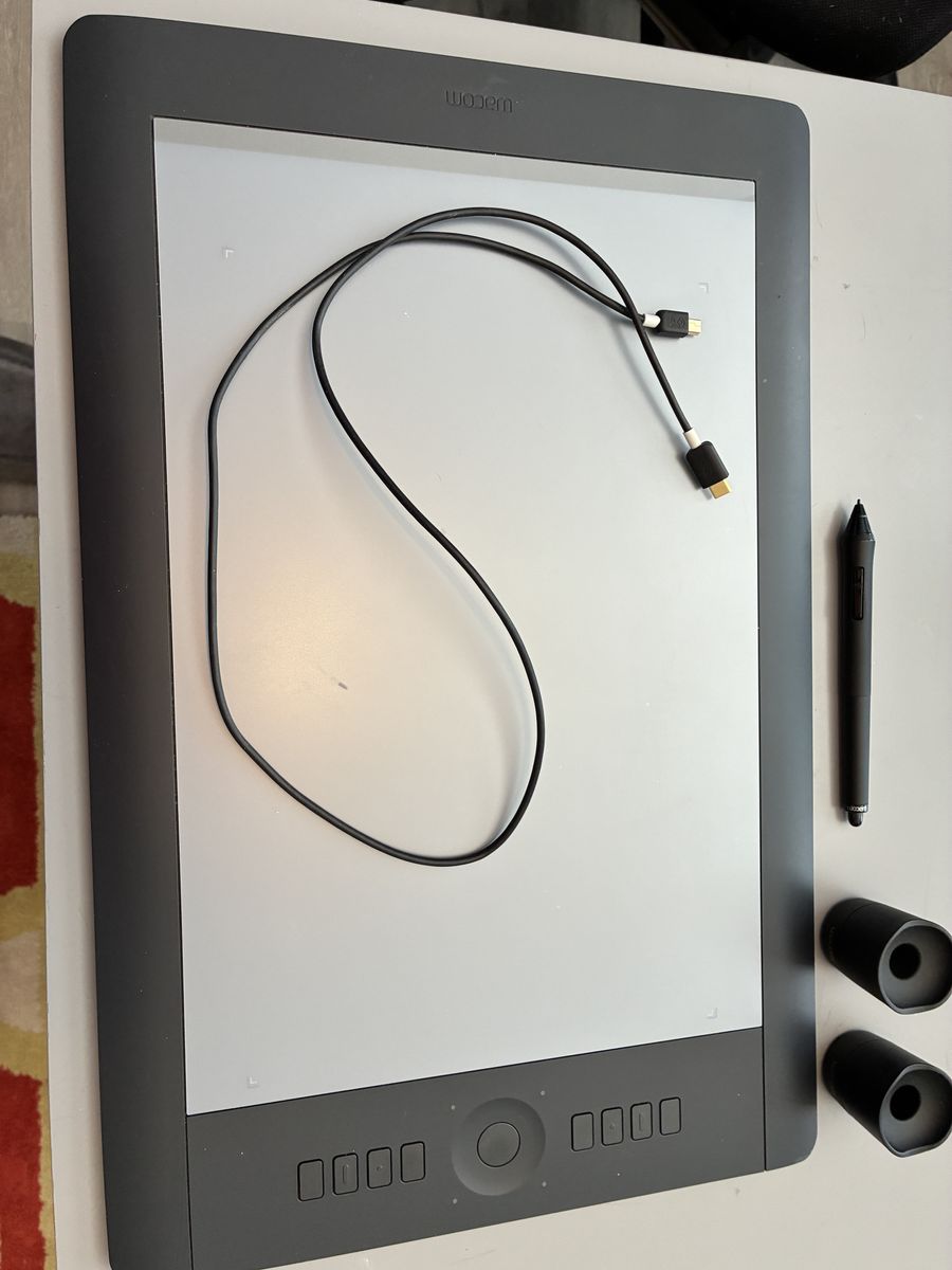 Wacom Intuos Pro PTH-851 Large Tablet