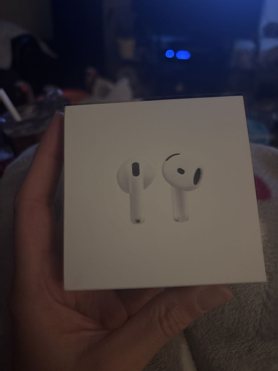 AirPods 4