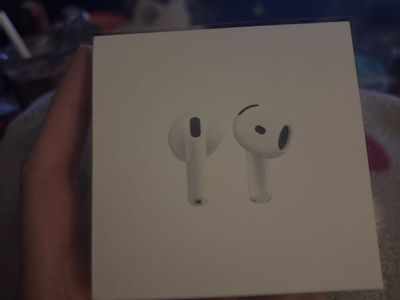 AirPods 4
