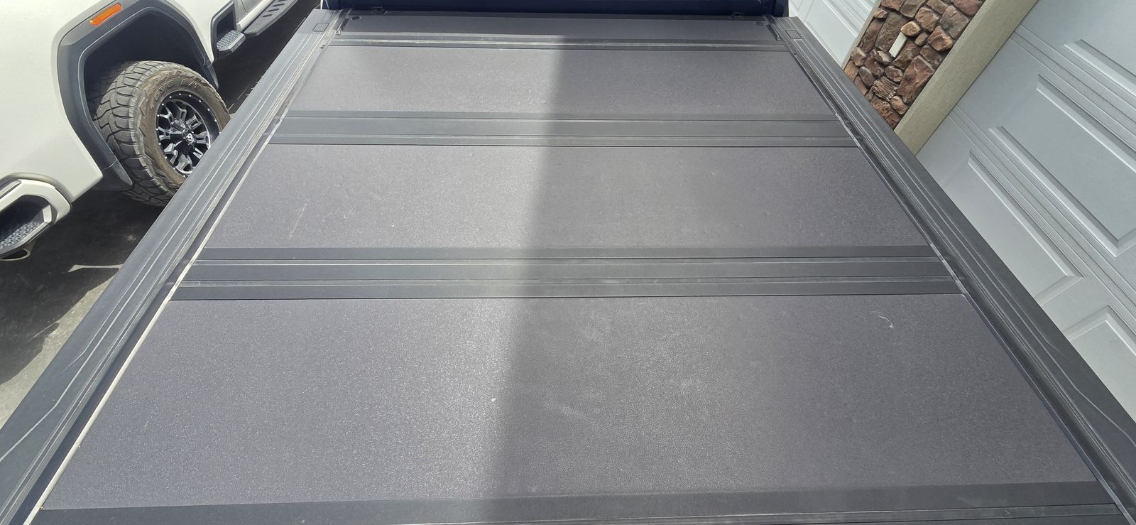 Bed cover 4-fold for 6.5' Chevy bed cover