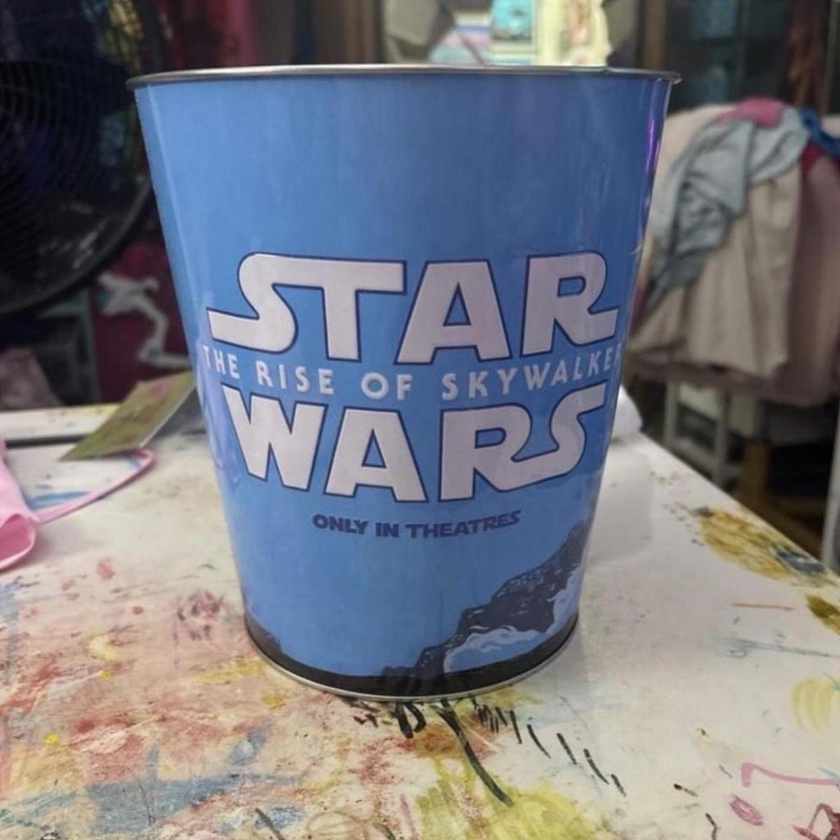 Star Wars: The Rise of Skywalker AMC Theatres Exclusive Popcorn Tin Collector's Item