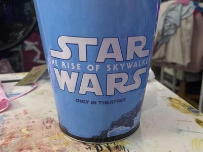 Star Wars: The Rise of Skywalker AMC Theatres Exclusive Popcorn Tin Collector's Item