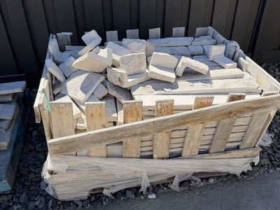 Berkshire Limestone Flats & Corners - Luxury Building Stone for Home, Walls & Columns