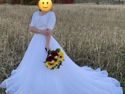 Gorgeous Wedding Dress for sale