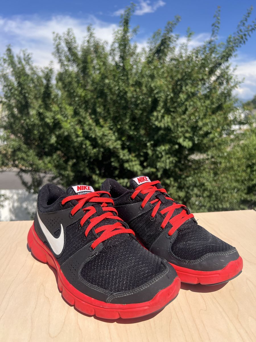 Nike Flex Experience RN Running Shoes Black/Red Size 8.5
