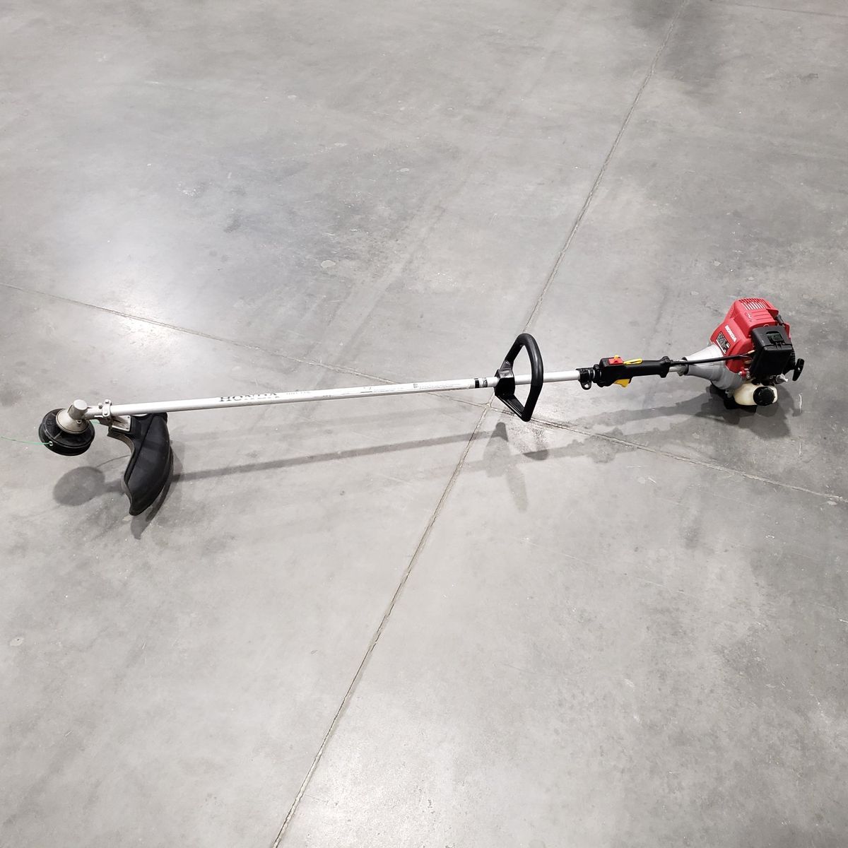 Honda 4 Stroke String Trimmer HHT31SLTA