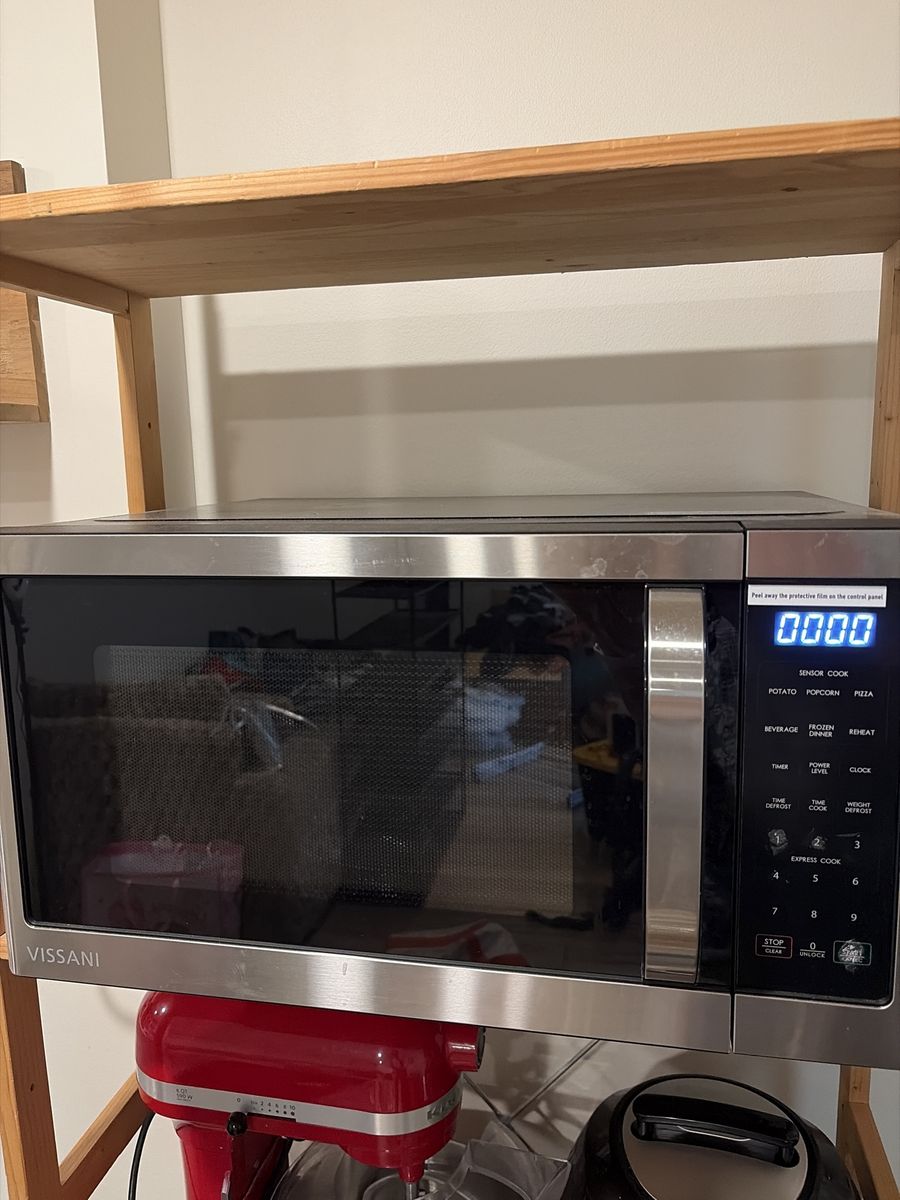 Vissani Countertop Microwave with Sensor Cook, Stainless Steel Finish