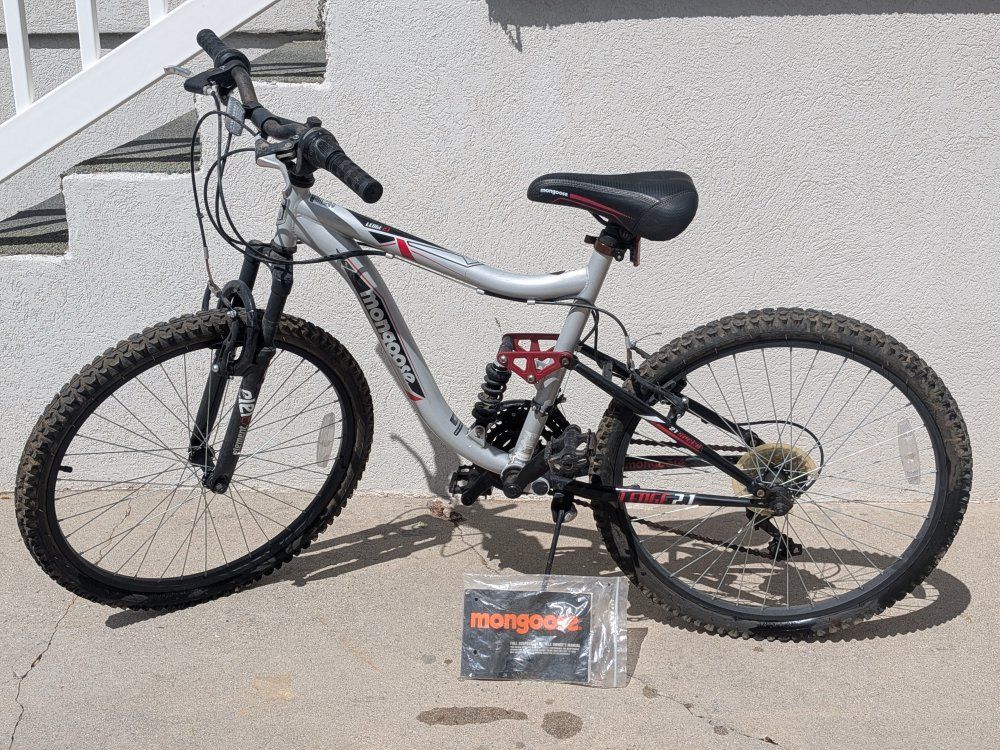Childrens Mountain Bike Mongoose Ledge 2.1   21-Speed Full Suspension