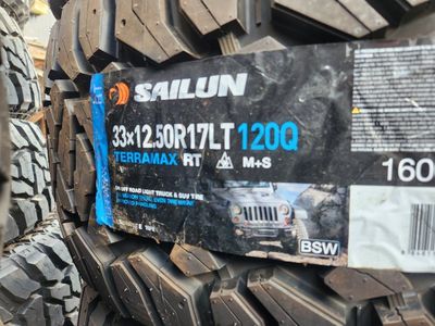 33x12.50r17 sailun terramax rt