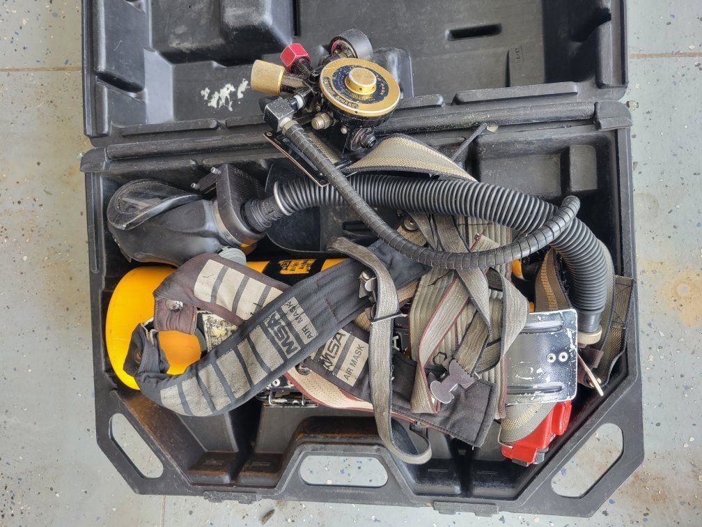 MSA Air Mask Ultra-Lite II SCBA Tank & Regulator - Full Set in Hard Case