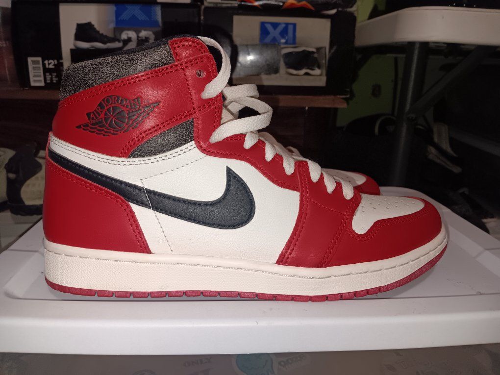 2022 Air Jordan 1 Retro OG Chicago "Lost and Found