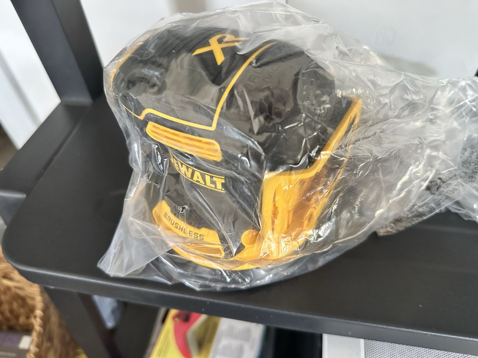Brand New Dewalt XR Random Orbital Sander