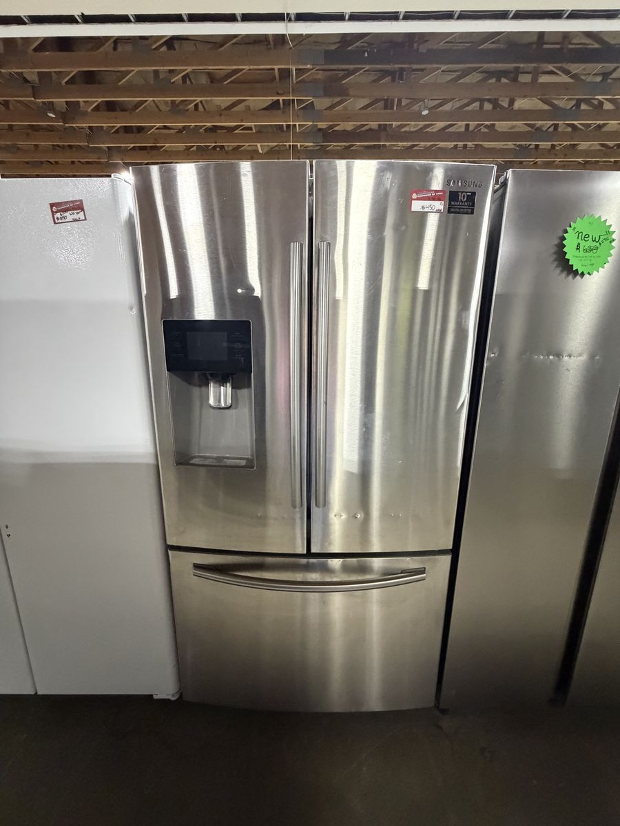 NICE CONDITION SAMSUNG FRENCH DOOR FRIDGE