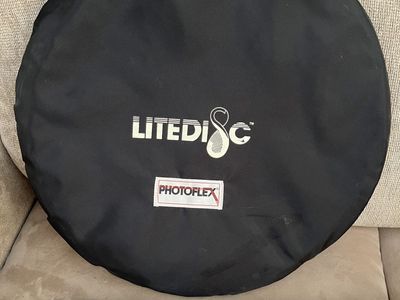 Photo 52 Inch Reflector Gold/White