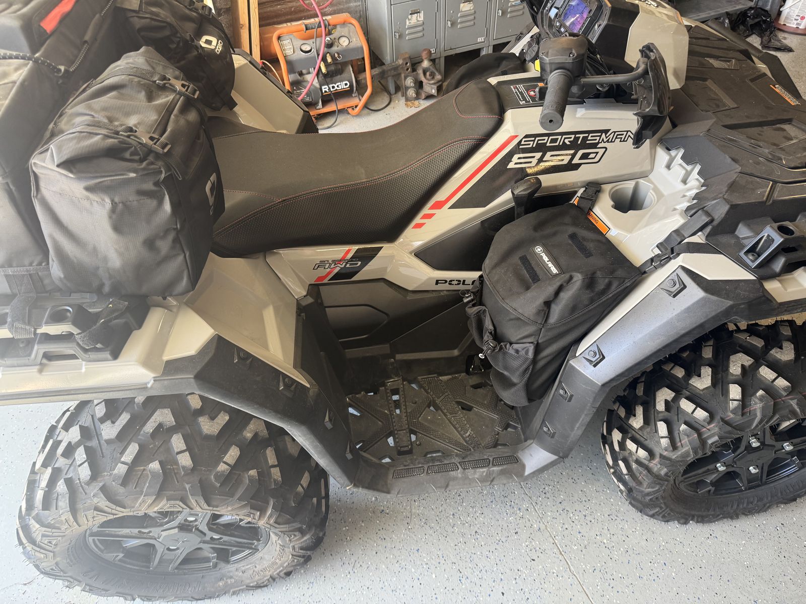 Polaris 850 Sportsman ( 65 Miles ) Like New