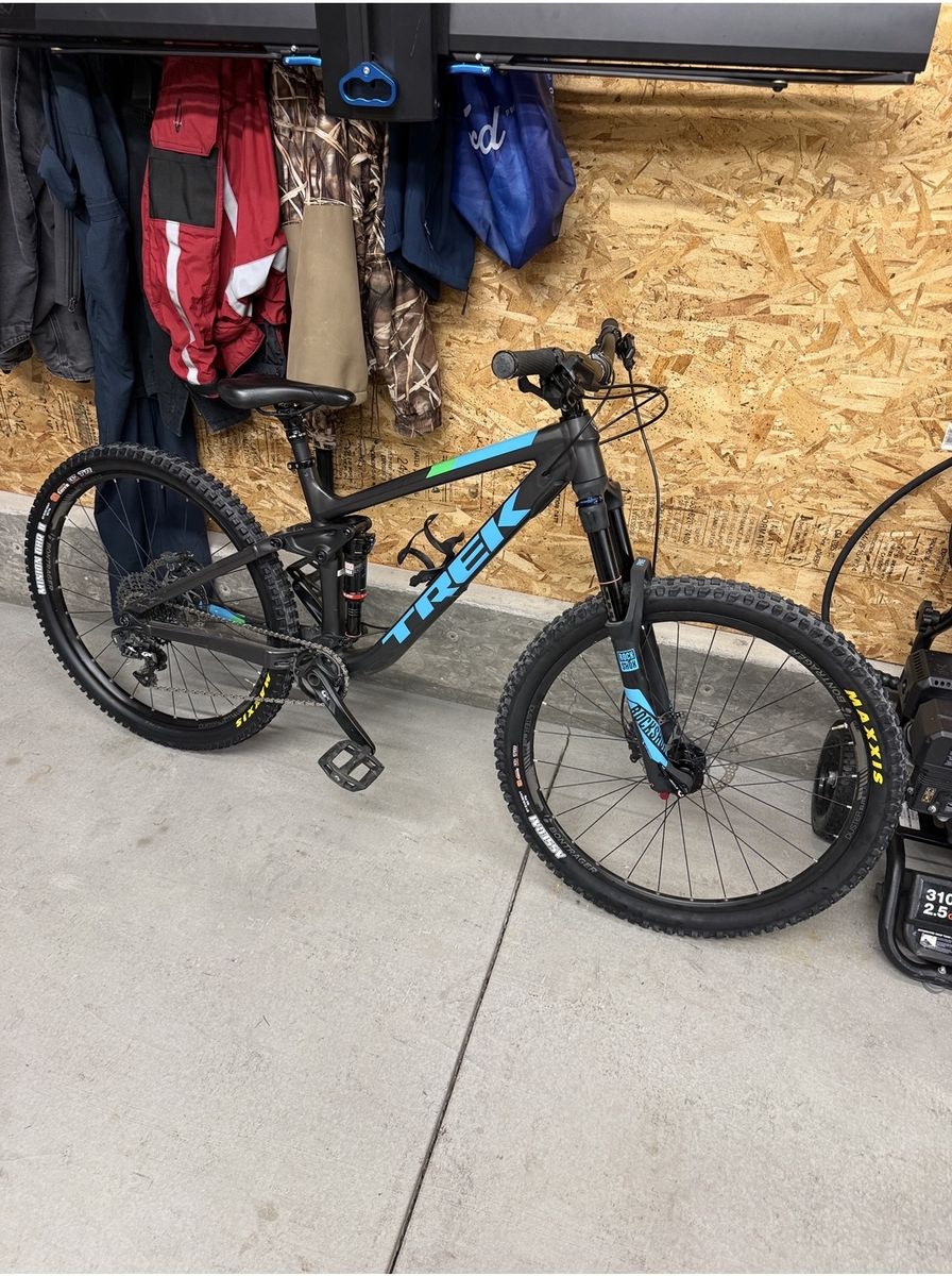 2018 Trek Remedy 8 27.5