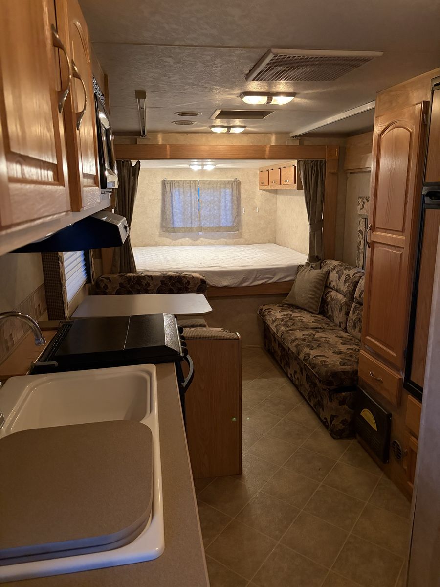 Main image 12