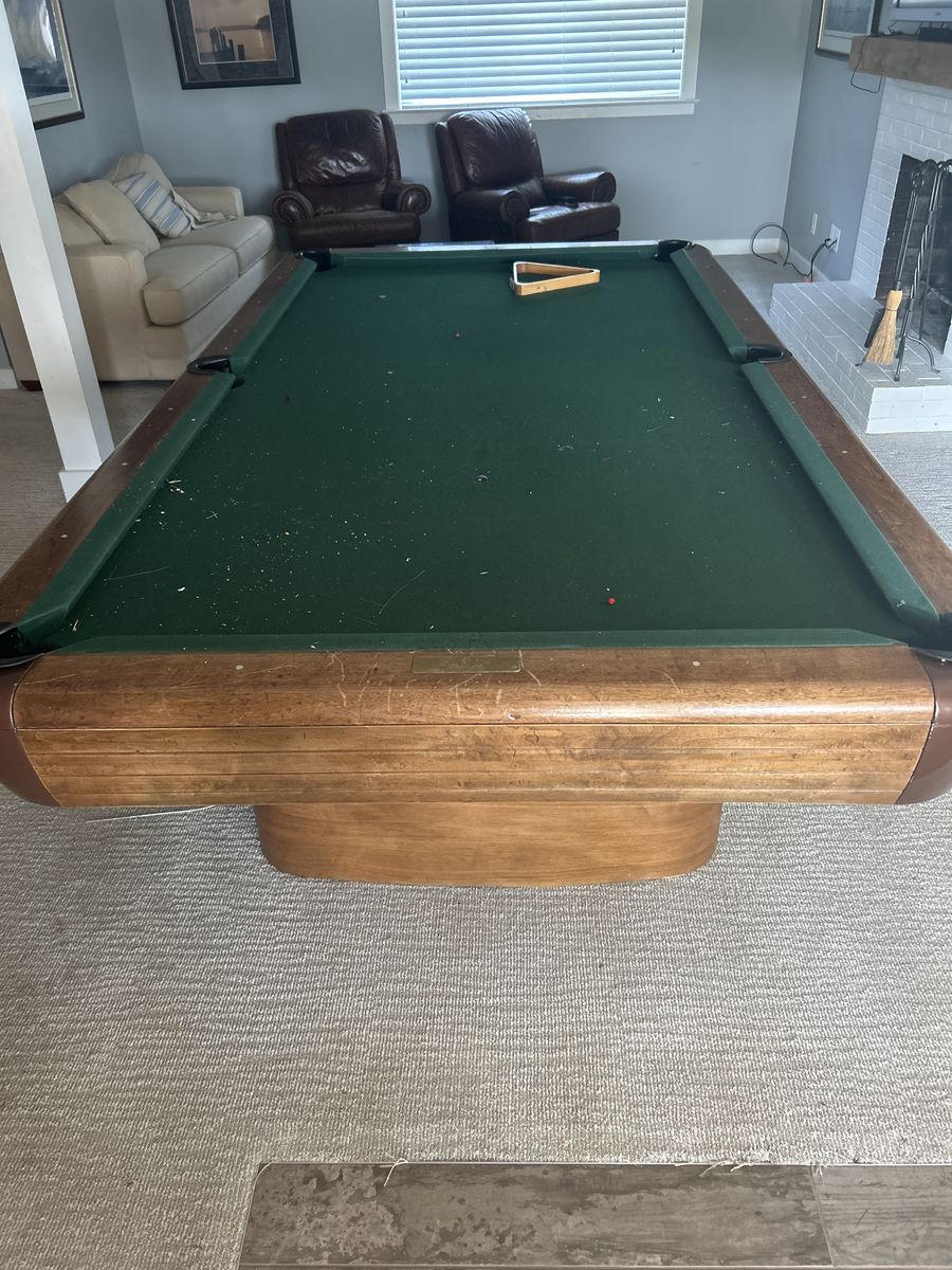 Vintage Brunswick Anniversary 9’ Pool Table – Ball Return – $3,250 OBO