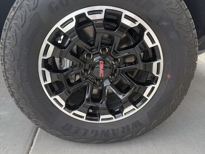 GMC canyon takeoffs 6x5.5 265/65/18