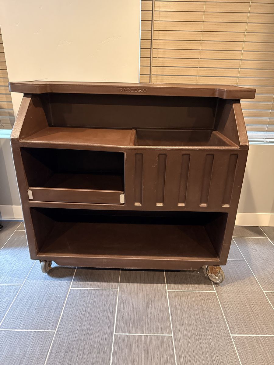Cambro Brown Portable Bar/Service Cart with Wheels - Durable Plastic Design