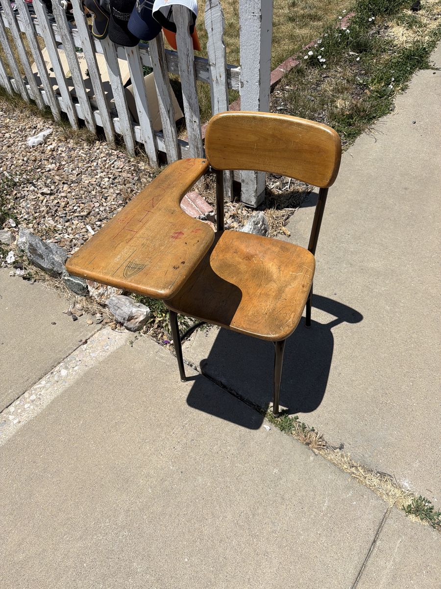 Vintage Wooden School Desk Chair - Classic Student Furniture with Attached Tablet Arm