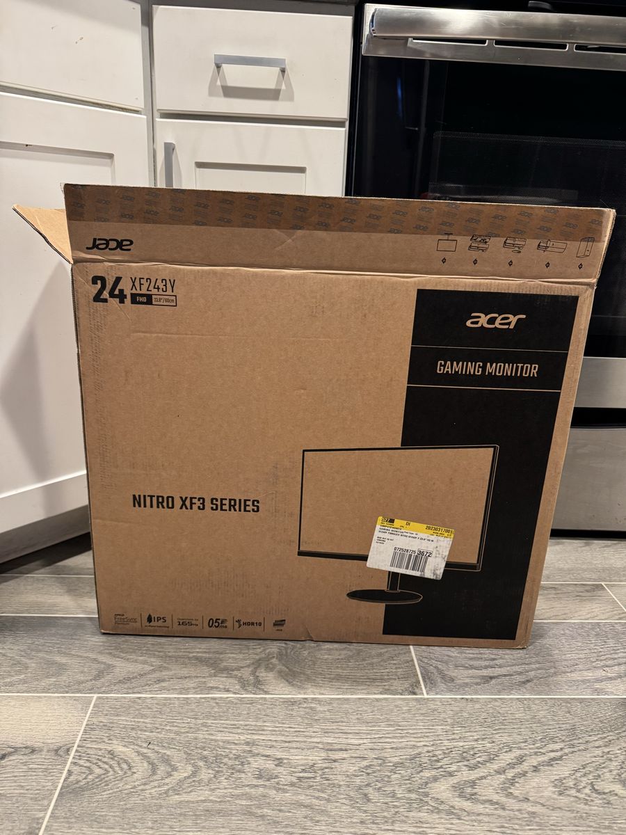 Acer Nitro FX3 165hz 24” Gaming monitor 