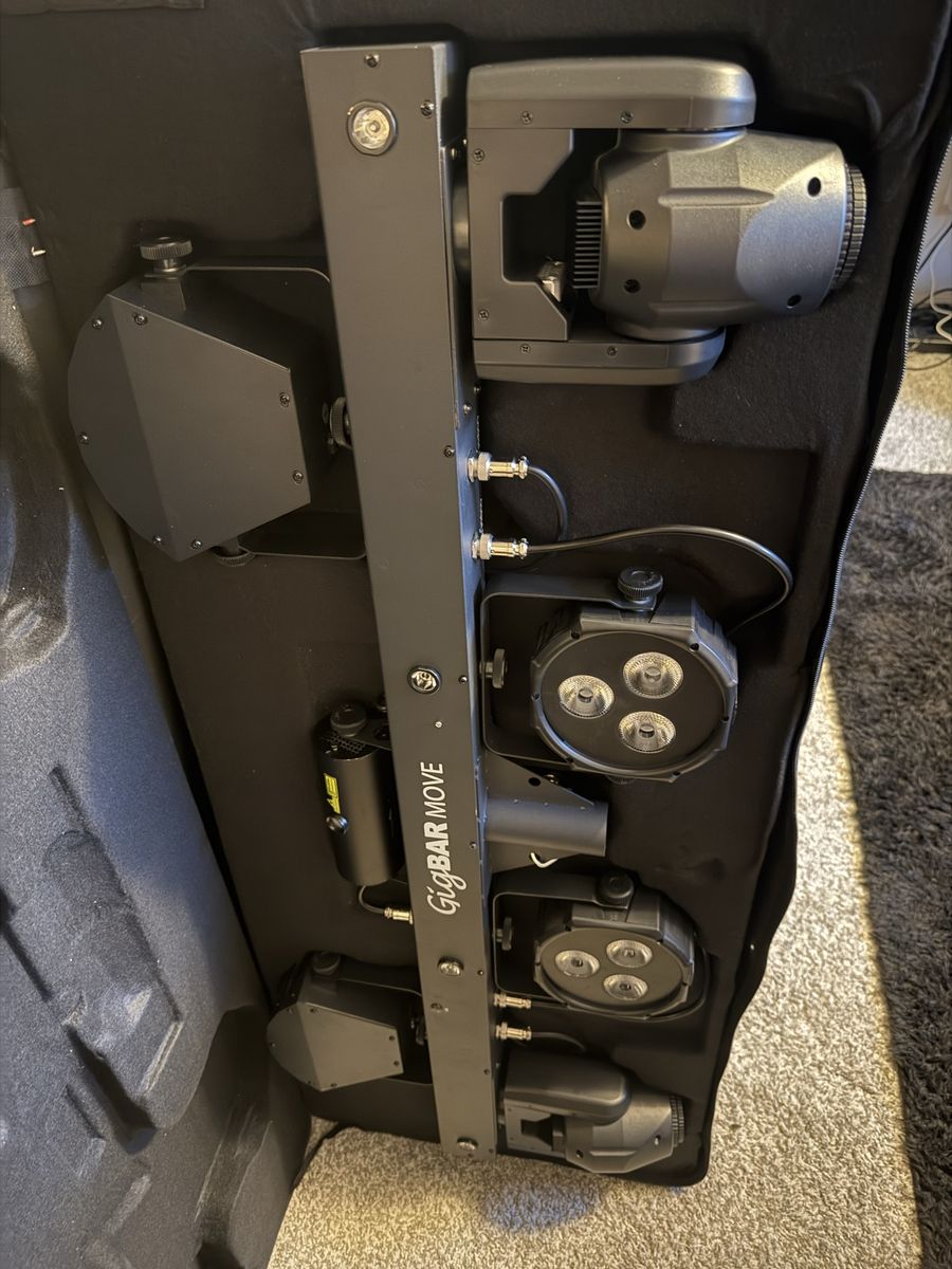 Chauvet DJ Gig Bar Move