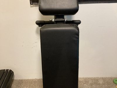 Black weight bench
