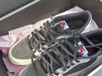 Air Jordan X Travis Scott Low