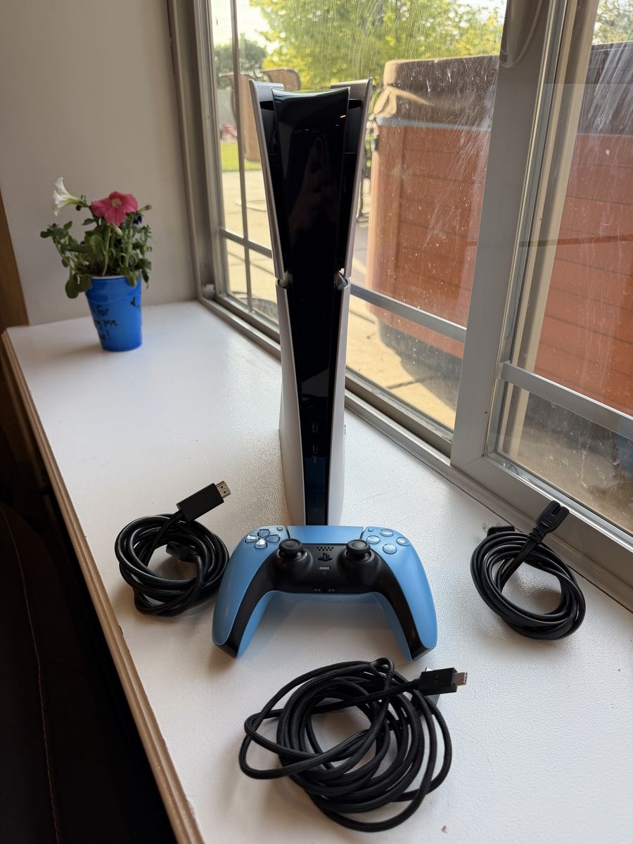 PS5 Slim Digital