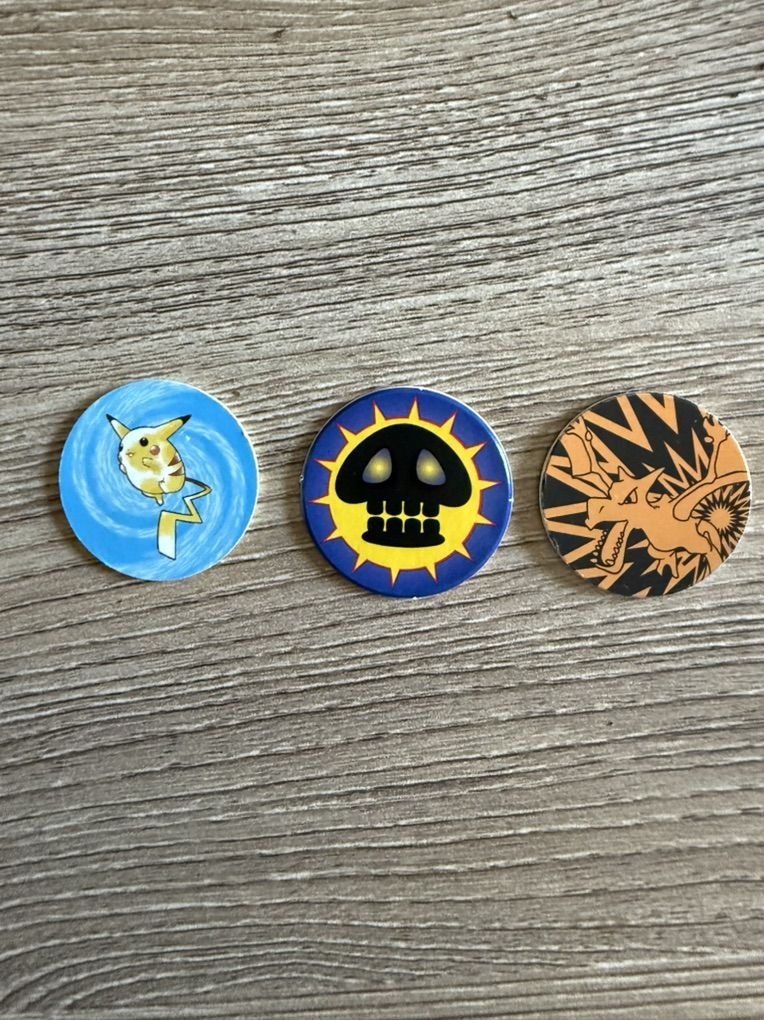 Vintage Pokémon1999 WOTC Coins