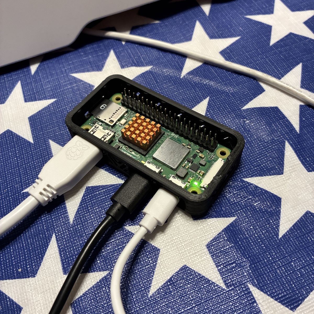 Raspberry Pi Zero 2W 512MB RAM and 64GB flash, copper Heatsink and 3D Printed Case