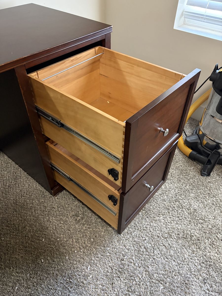 Main image 4